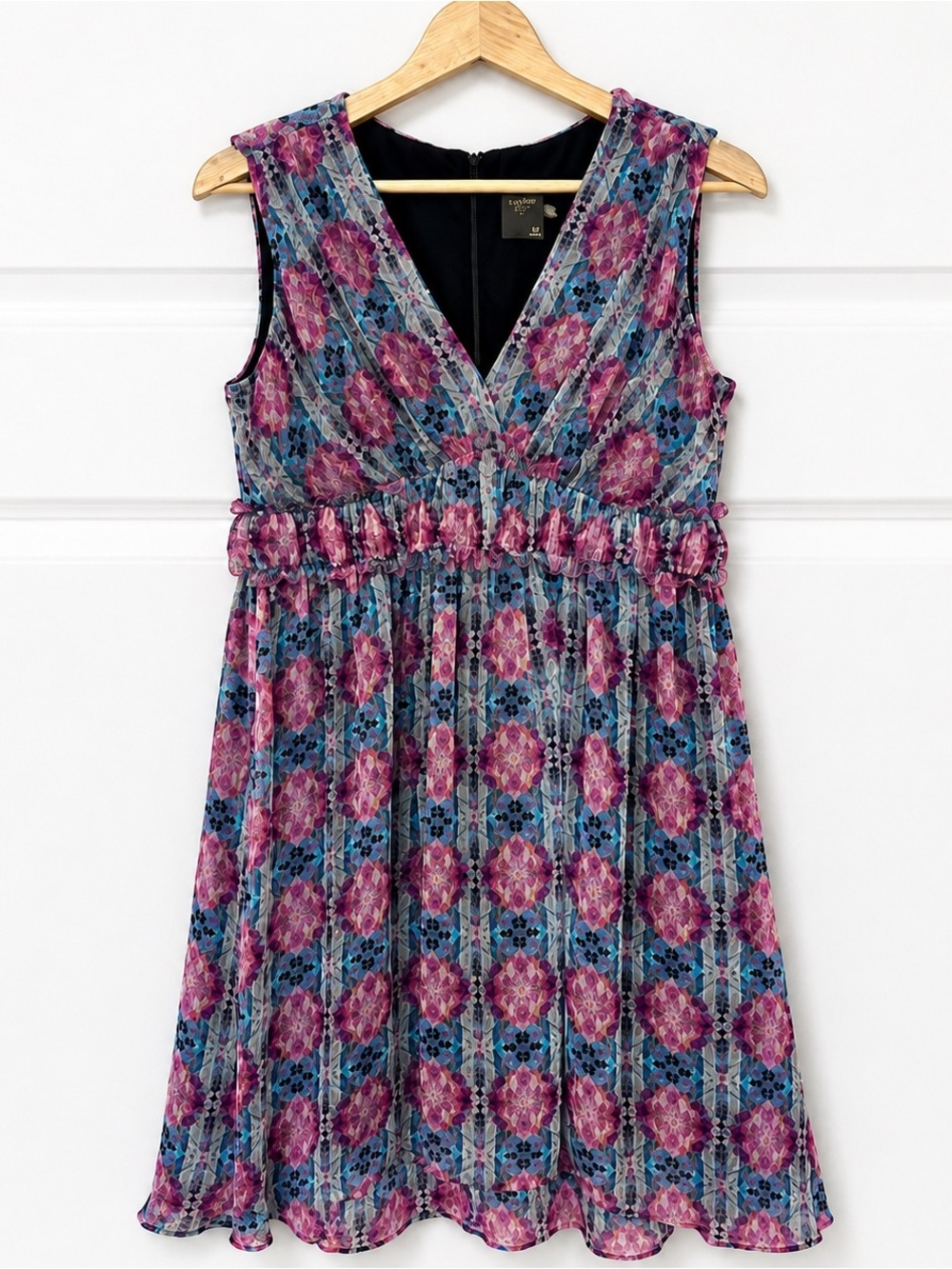 Taylor Sleeveless Empire Waist Printed Dress | Size 10 | Boho Floral Chiffon